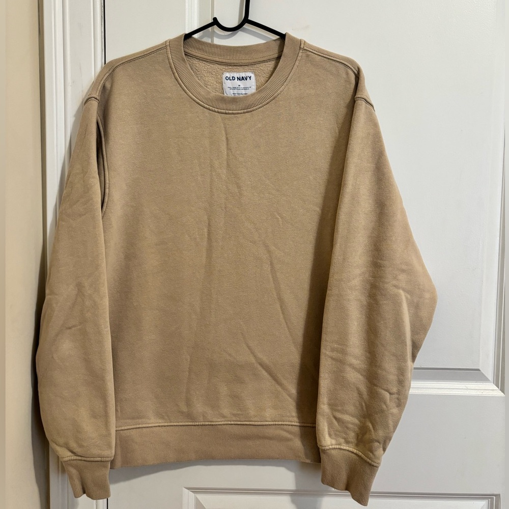 Old navy Men’s crewneck sweatshirt size M